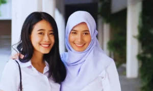 Warna Hidup di Tengah Perbedaan