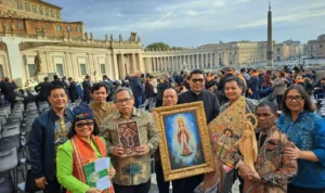 Lukisan dan Patung Maria Bunda Segala Suku 1
