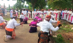 Para Uskup dan Kardinal Hadiri Vesper Agung 1