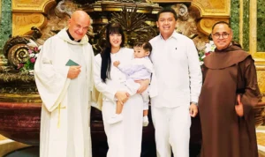 Anak Indonesia Dibaptis di Basilika Santo Petrus Vatikan 1