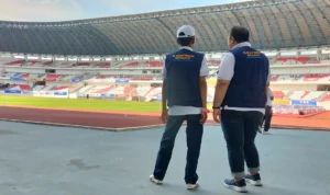 Tenaga kesehatan Brayat Minulya