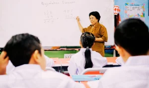 Pendidikan Jalan Membangun Kasih dan Menjaga Martabat Manusia