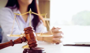 Hukum Membisu Nurani Harus Bersuara